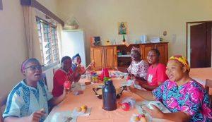 Soeurs de la Croix - Fête de Pâques au Cameroun